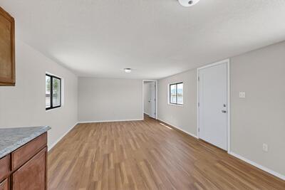 3 HADDOX Road, Belen