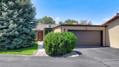 4453 LINDEN Lane NE, Albuquerque