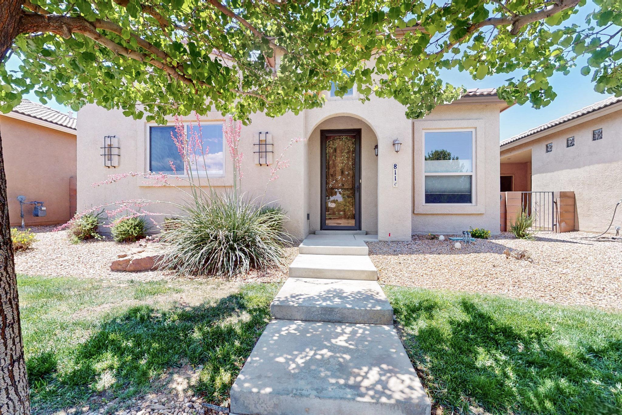 811 BOSQUE VISTA Drive - Main Image