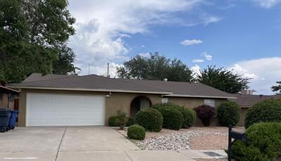 9704 AVENIDA DE LA LUNA NE, Albuquerque