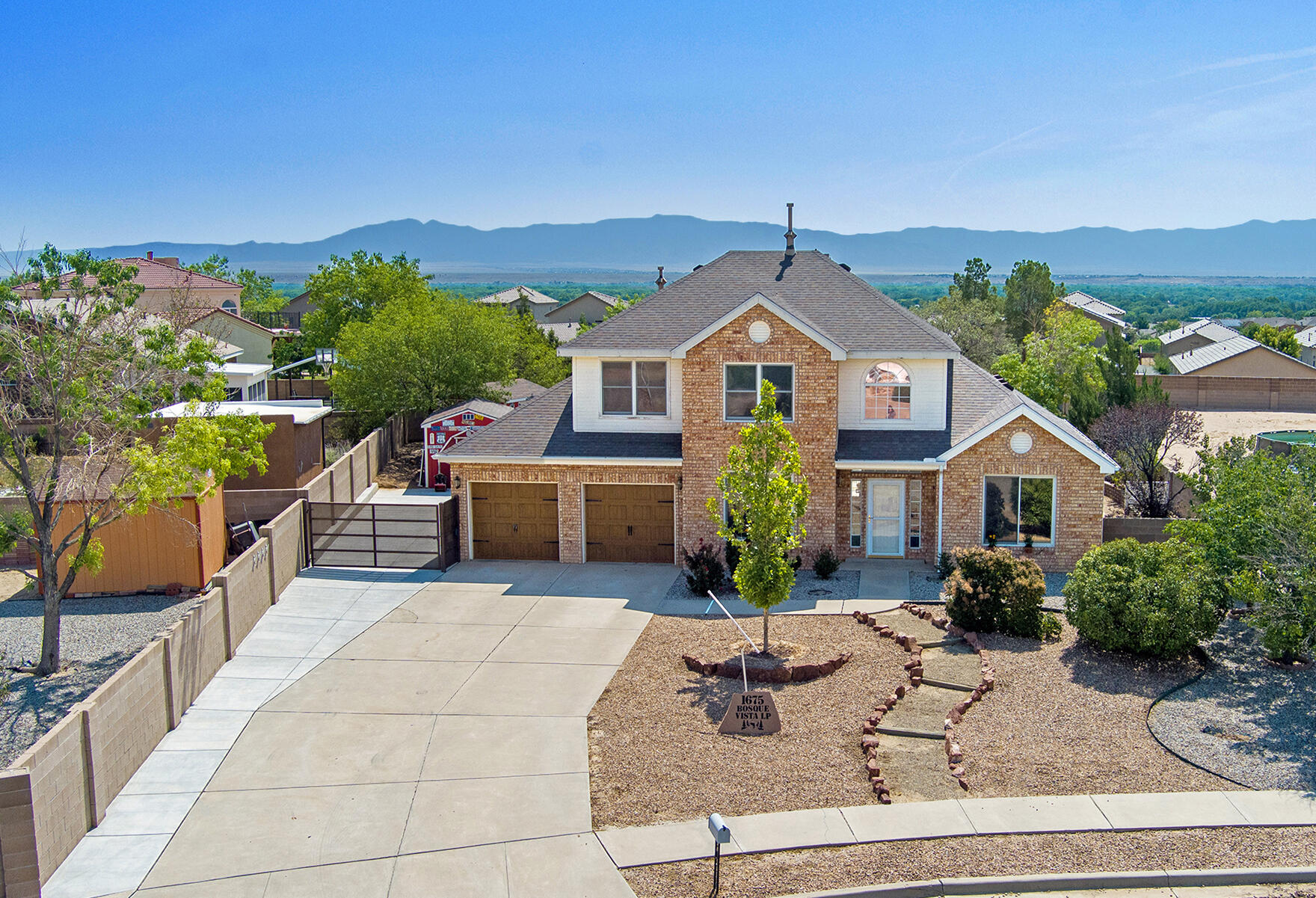 1675 Bosque Vista Loop - Main Image