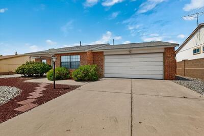 1517 HUMMINGBIRD Road NE, Rio Rancho 