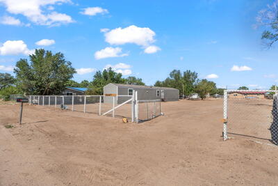 5227 Cerritos Avenue, Los Lunas