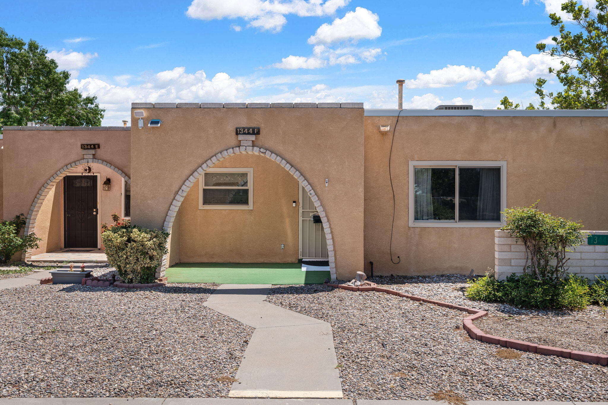 1344 GRANDE Boulevard SE F - Main Image