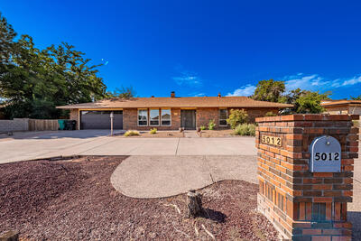 5012 Justin Drive NW, Albuquerque