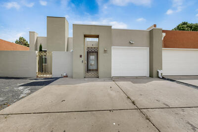 7535 QUEMADO Court NE, Albuquerque 