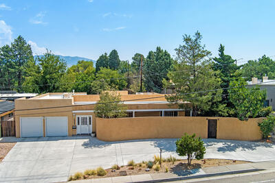 1306 WASHINGTON Street NE, Albuquerque