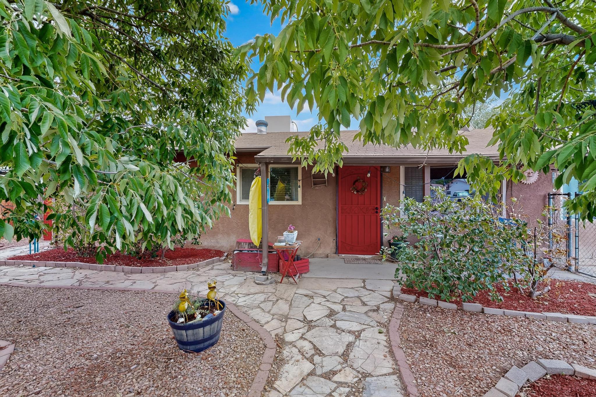 530 CORONADO Drive - Main Image