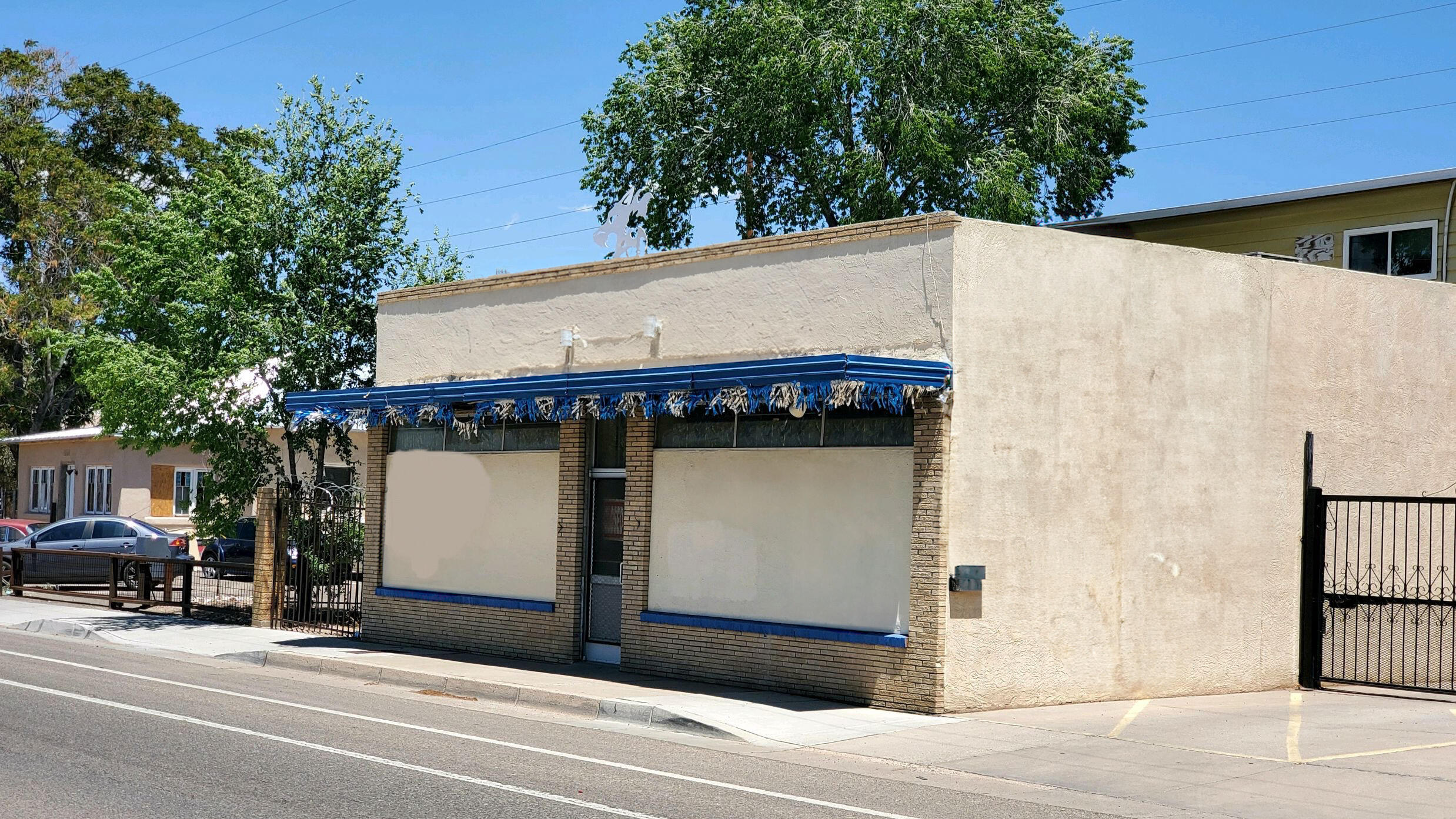 1810 BROADWAY Boulevard SE - Main Image