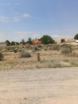 9227 Alameda Boulevard NE, Albuquerque 