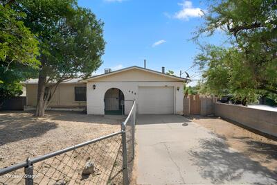420 Regina Drive NW, Albuquerque