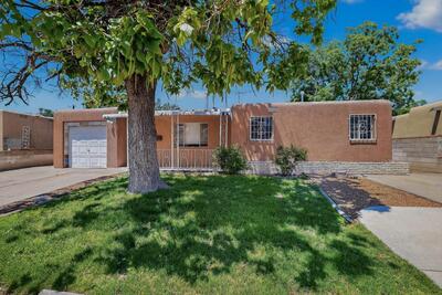 3409 VALENCIA Drive NE, Albuquerque