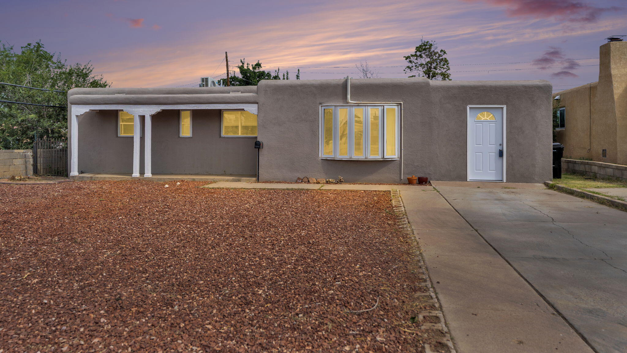 10005 LOS ARBOLES Avenue NE - Main Image