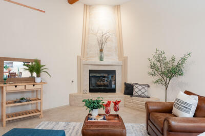 7411 BOXWOOD Avenue NE, Albuquerque