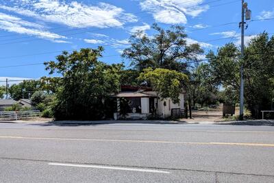 1129 S MAIN Street, Belen 