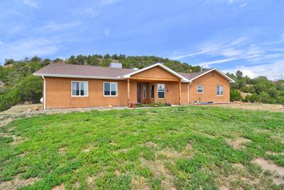 11 ZAMORA HEIGHTS Road, Cedar Crest