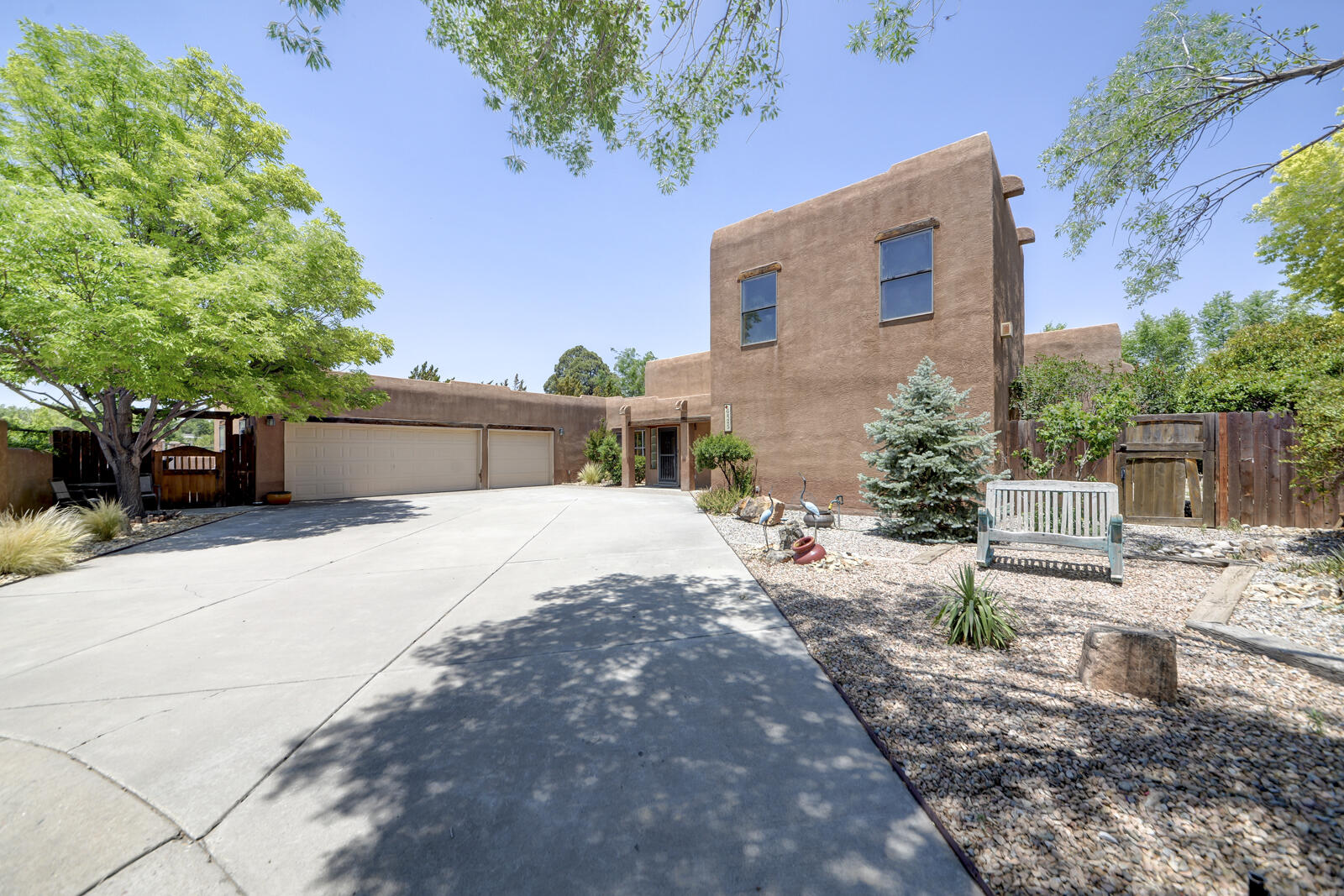 6425 GUADALUPE Place NW - Main Image