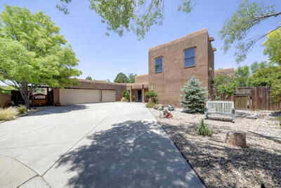 6425 GUADALUPE Place NW, Los Ranchos 