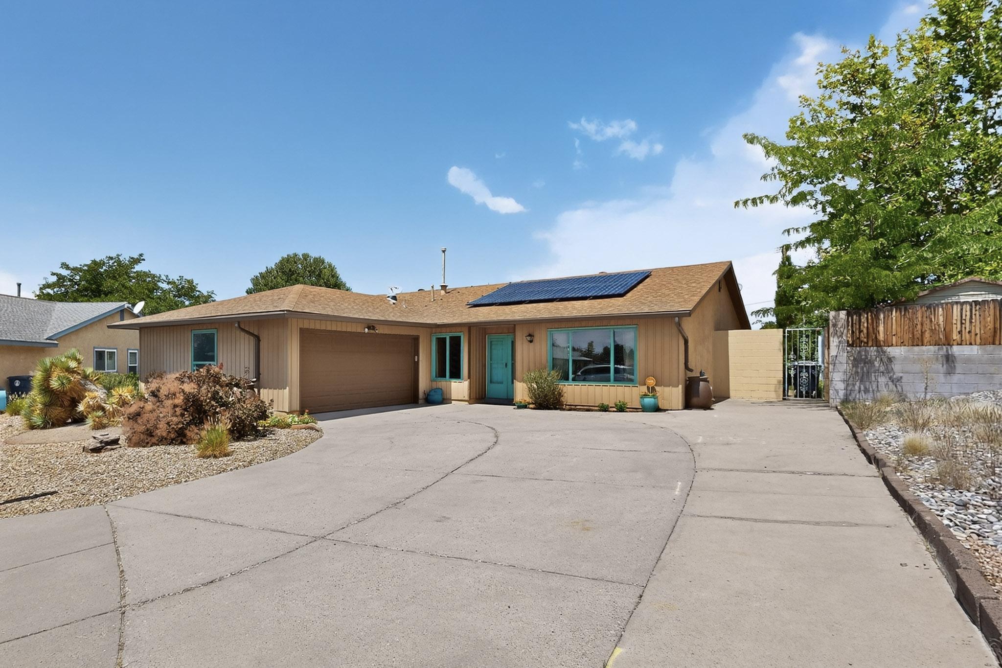 12529 INDIAN Trail NE - Main Image
