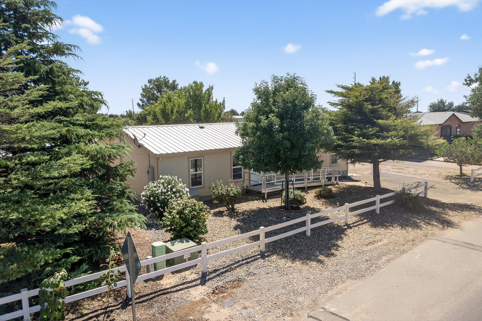 820 4TH Street SW - Main Image