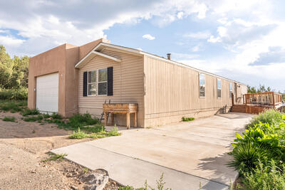 3 Pinon Hills Road, Edgewood