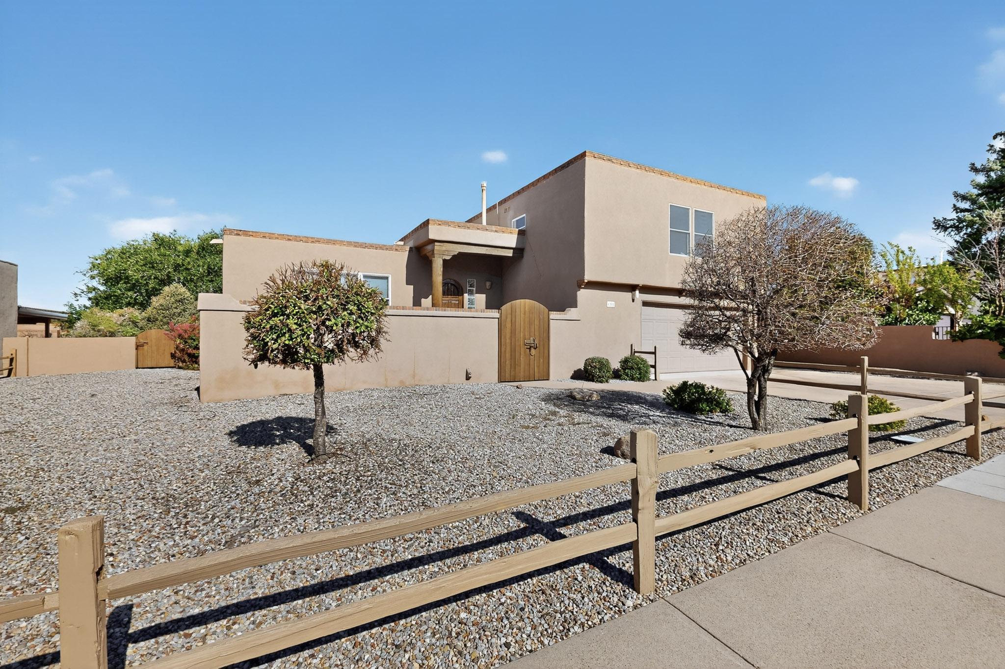 6301 TRUCHAS Drive NE - Main Image