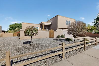 6301 TRUCHAS Drive NE, Albuquerque