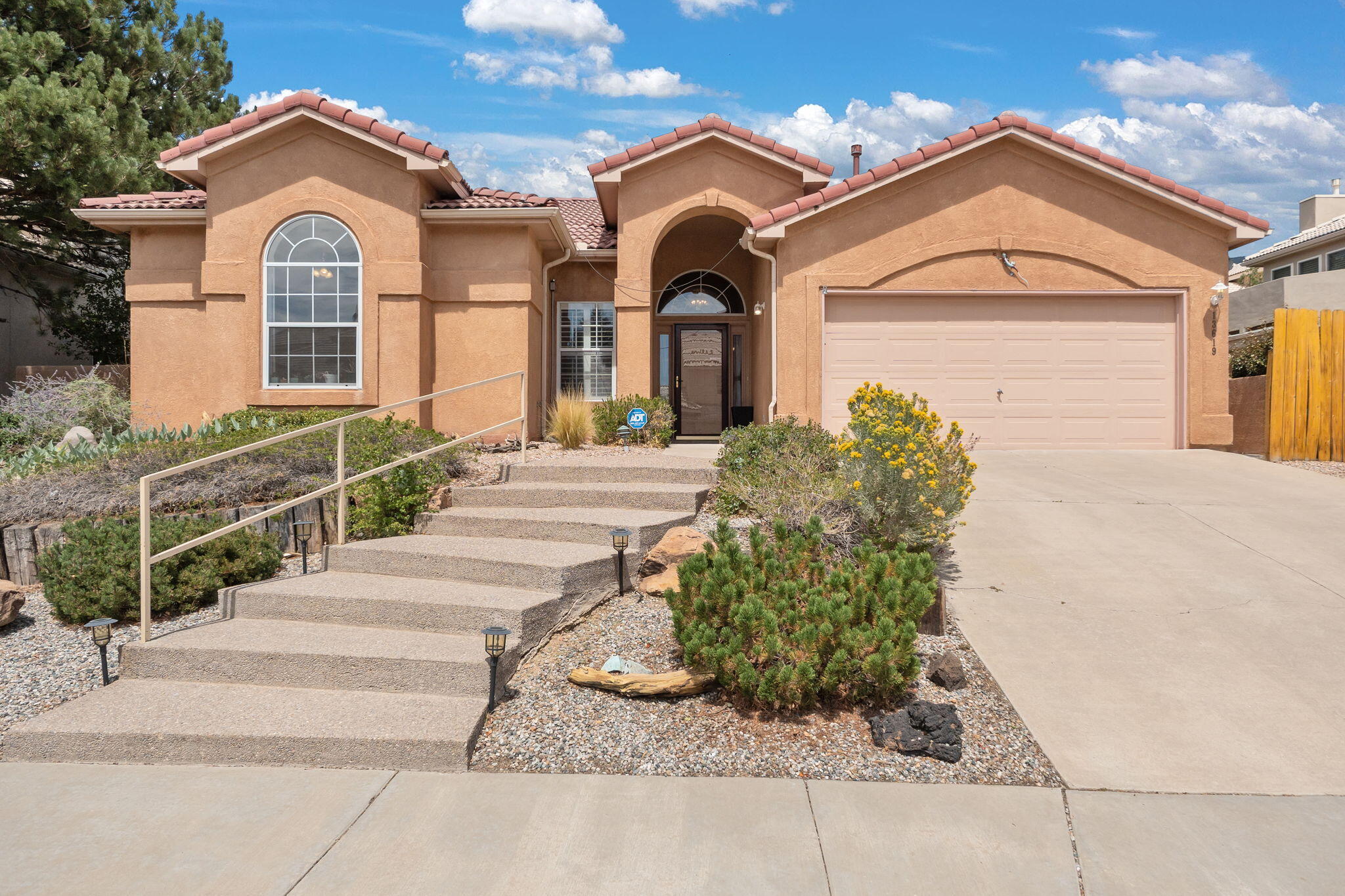 13619 North Rim Road NE - Main Image