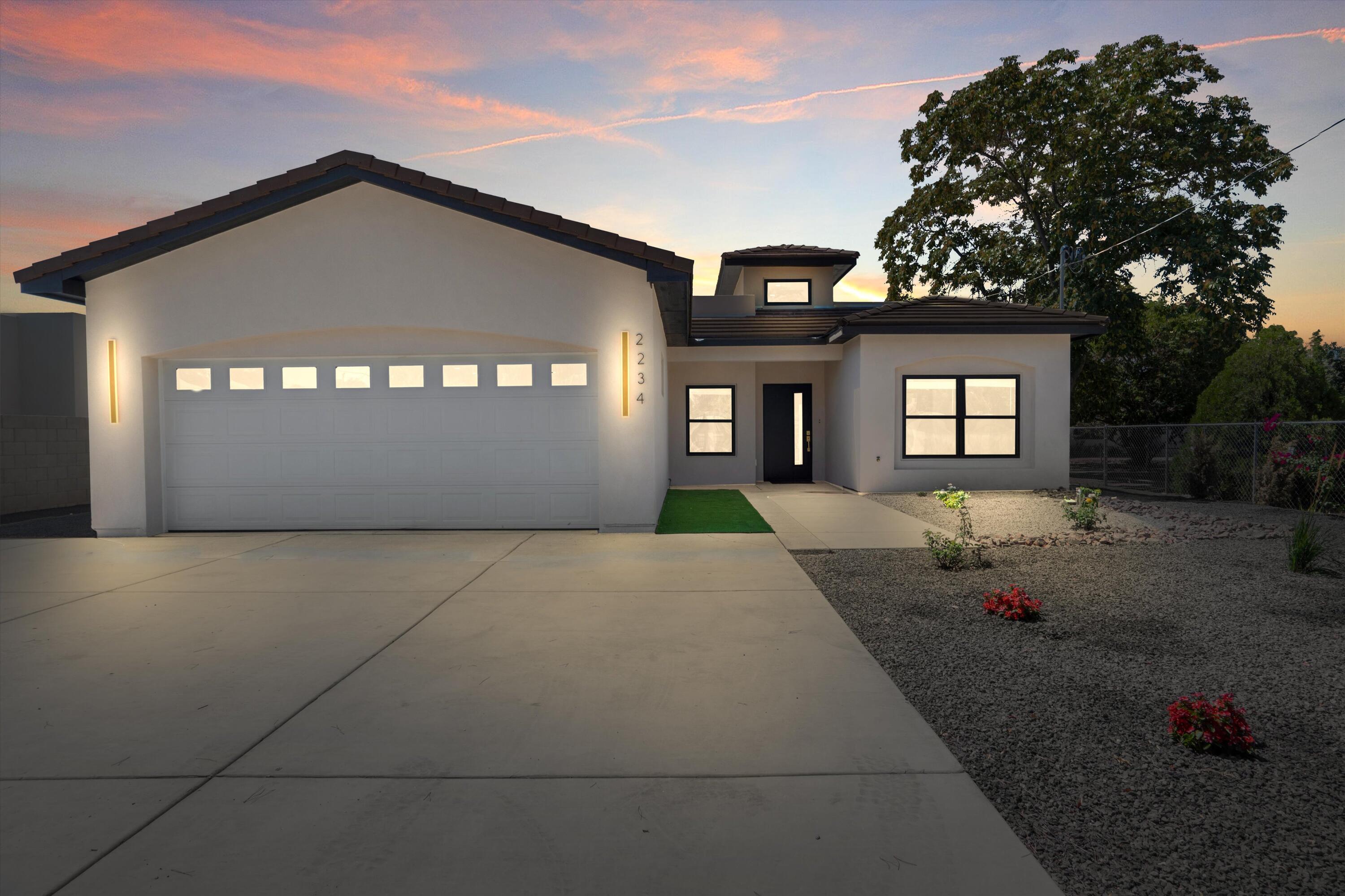2234 HOOPER Road SW - Main Image