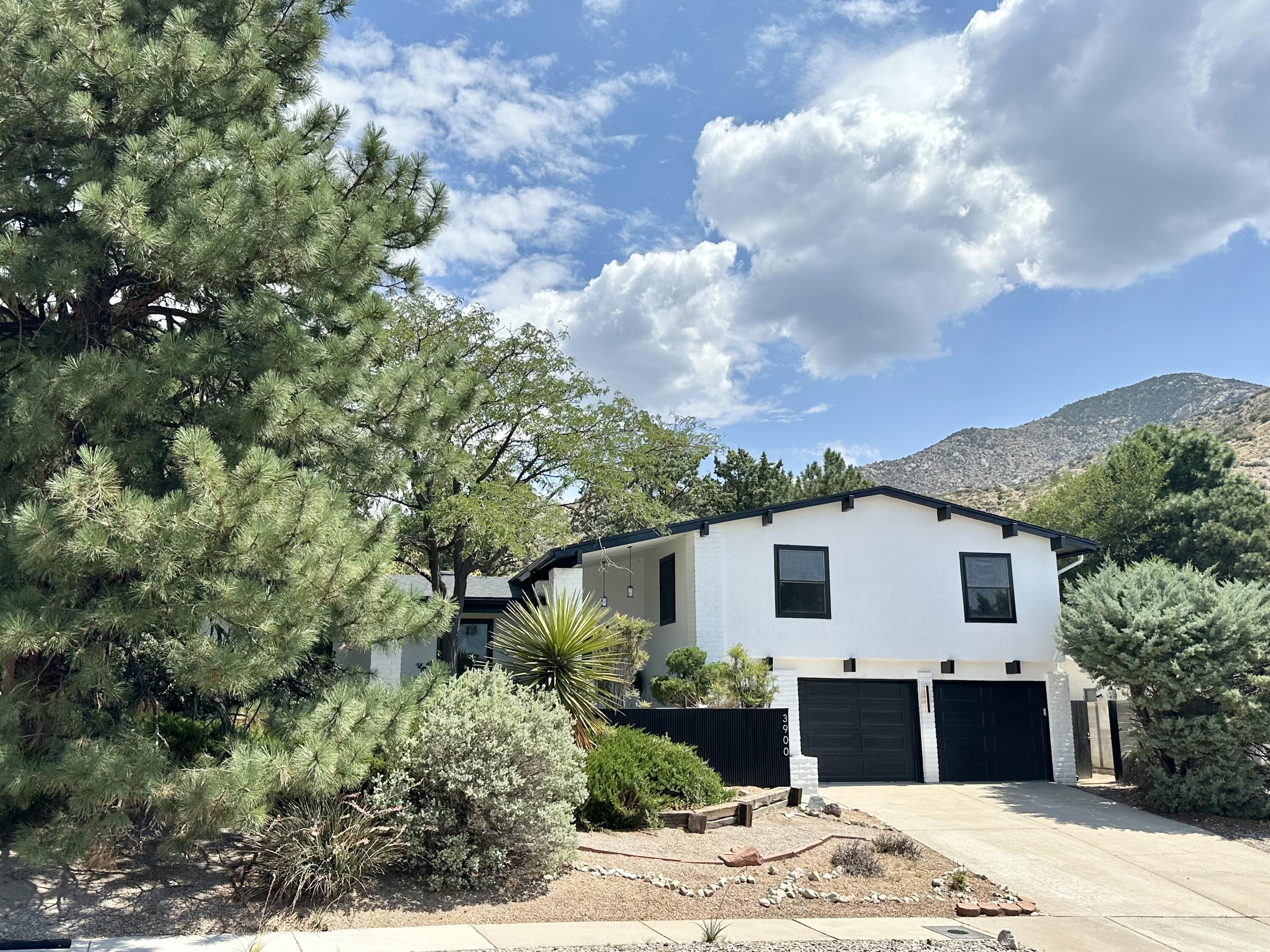 3900 Big Sky Drive NE - Main Image