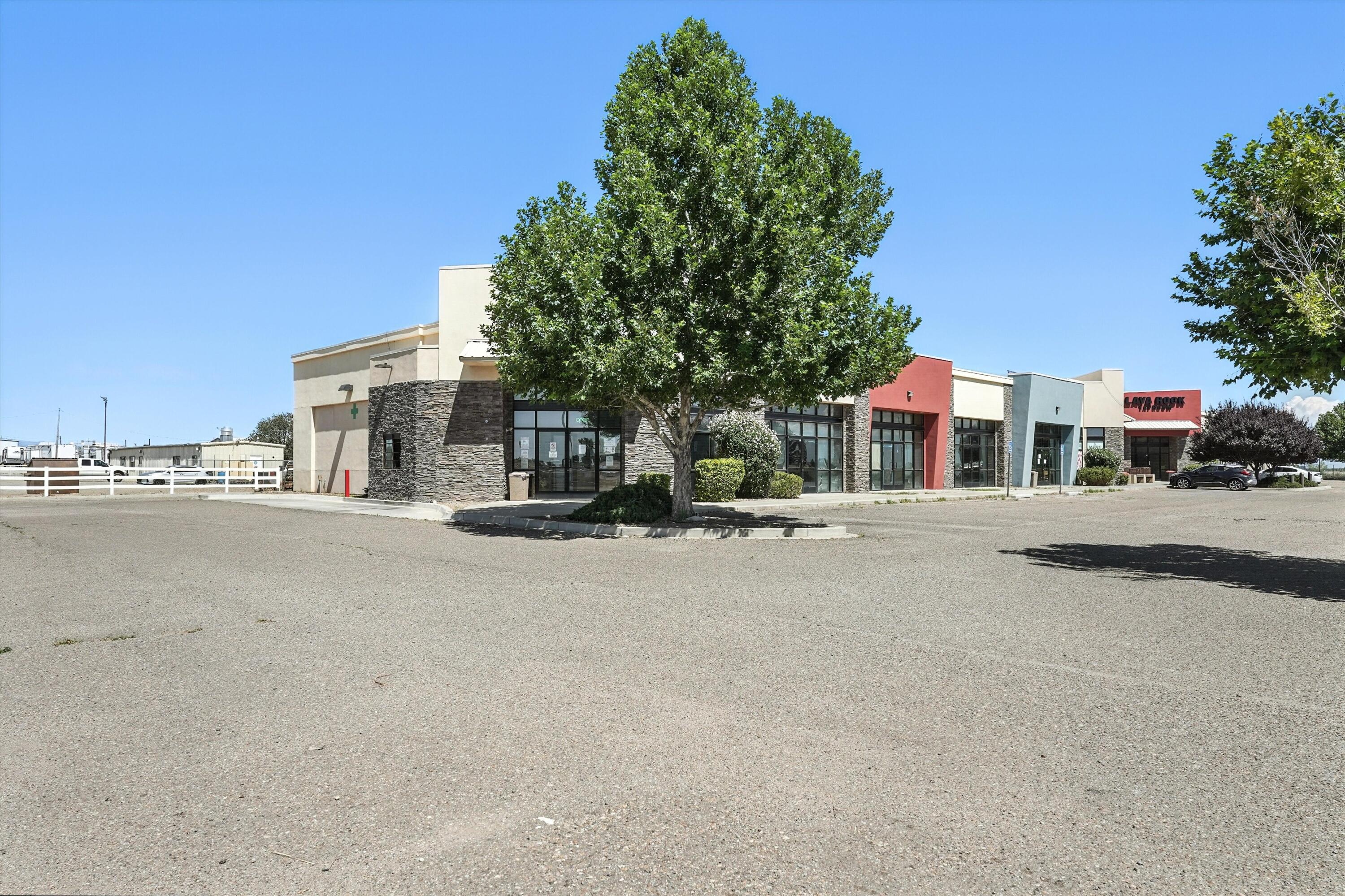 2015 U.S. Rt. 66 Suite 1 - Main Image
