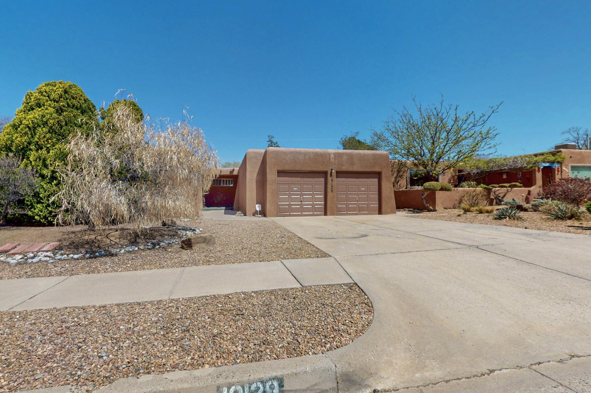 10129 MESA ARRIBA Avenue NE - Main Image