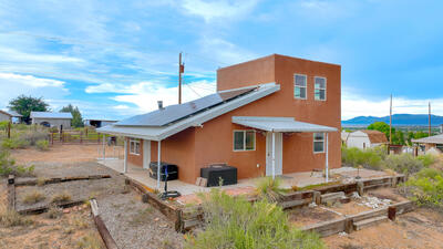 15 CALLE MANANA Road, Belen