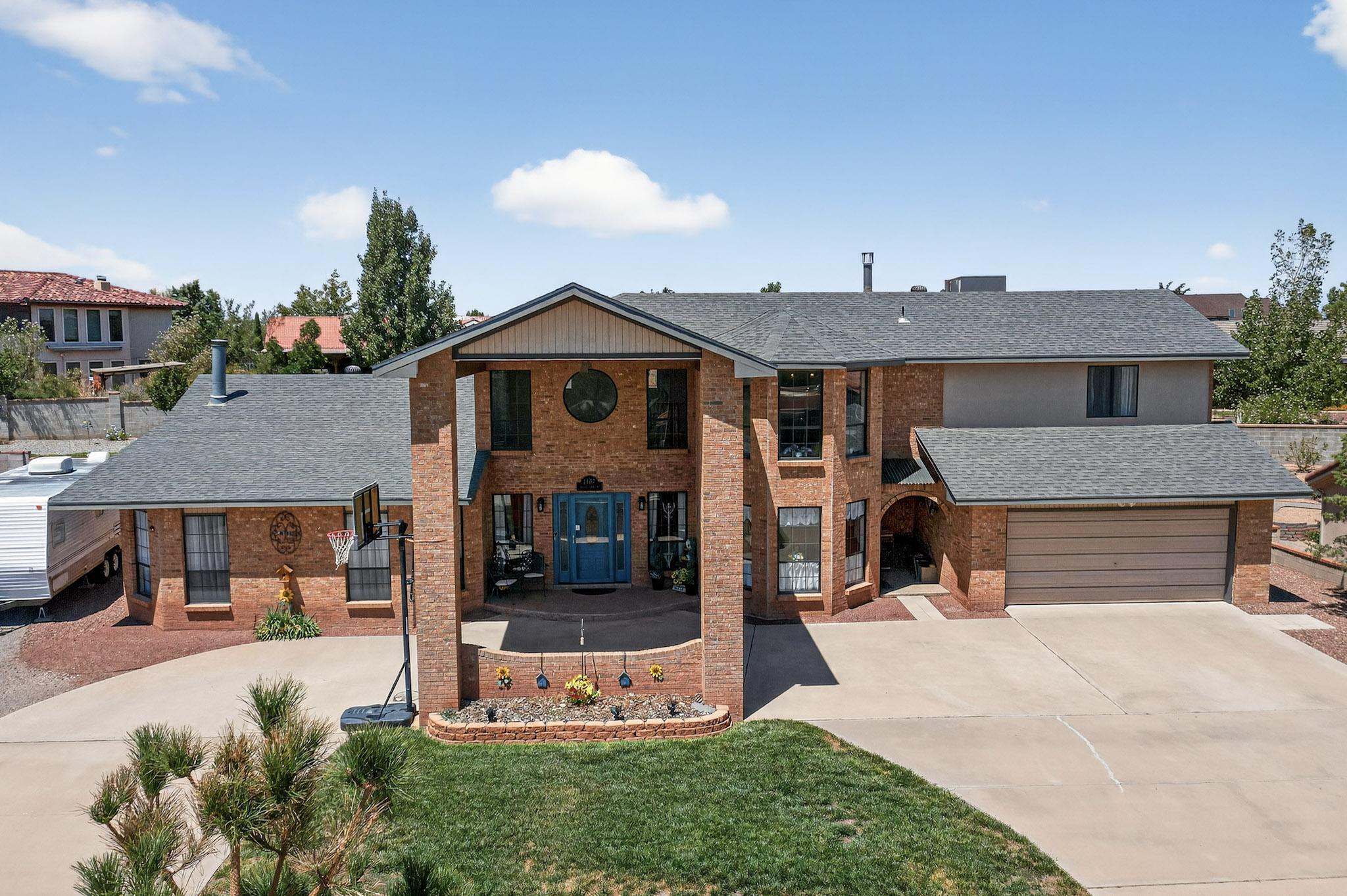 1407 VALLEY VIEW Drive SW - Main Image