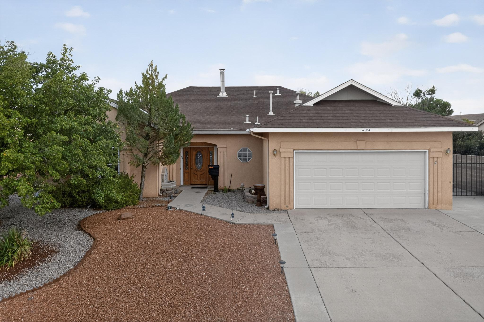 4124 FOXWOOD Trail SE - Main Image