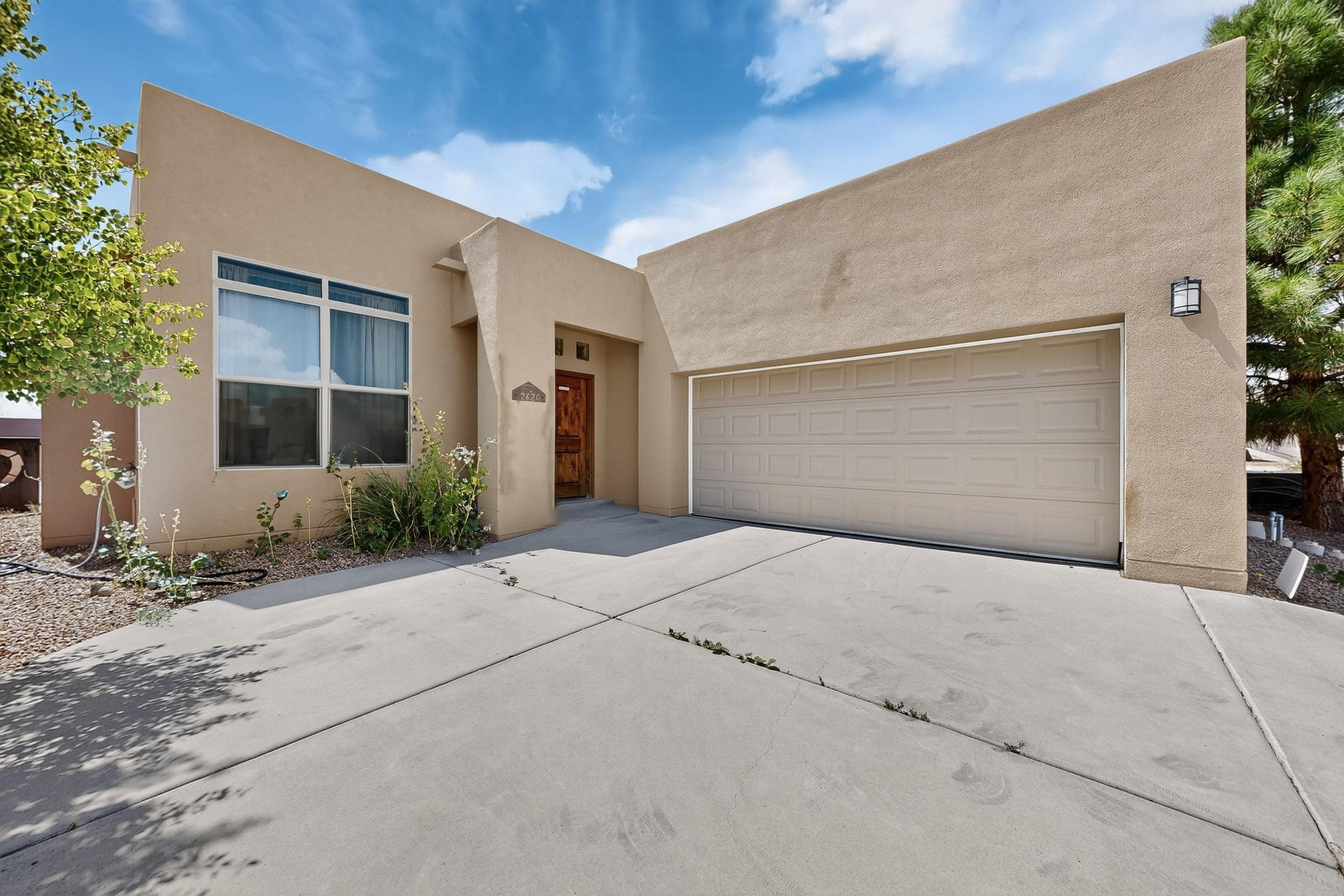 2626 Redondo Santa Fe - Main Image