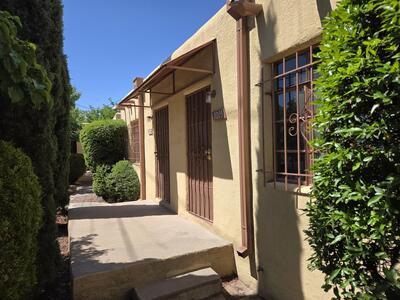 1013 6th Street NW, Albuquerque