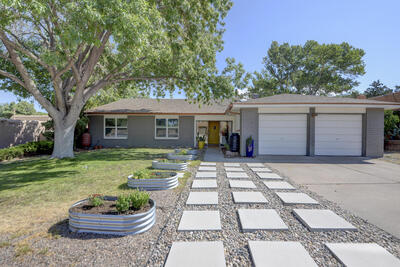 6434 Concordia Road NE, Albuquerque