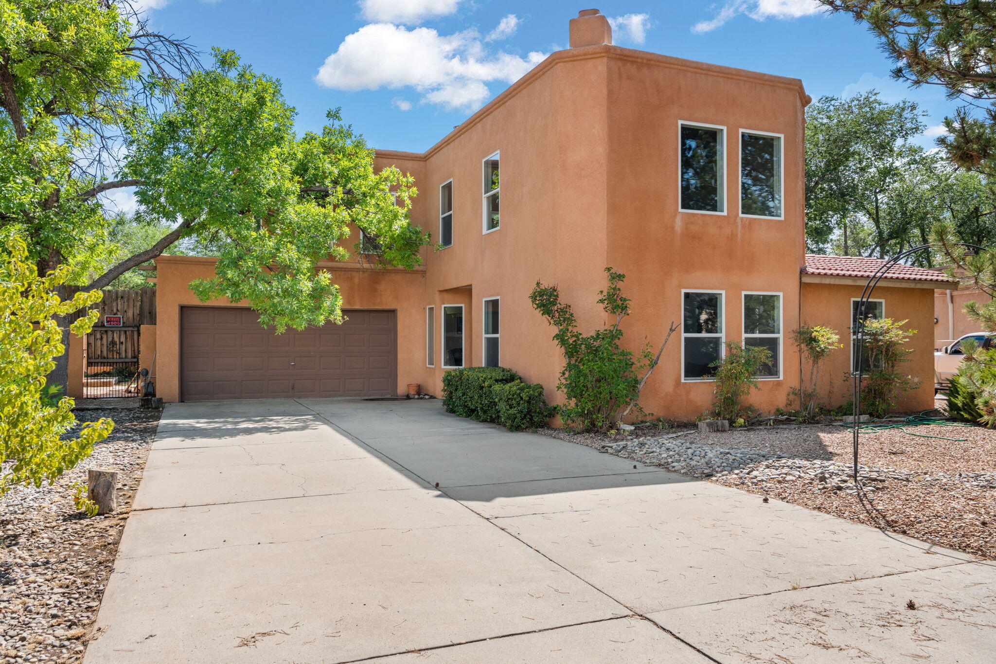 4008 AMY KAY Court NW - Main Image