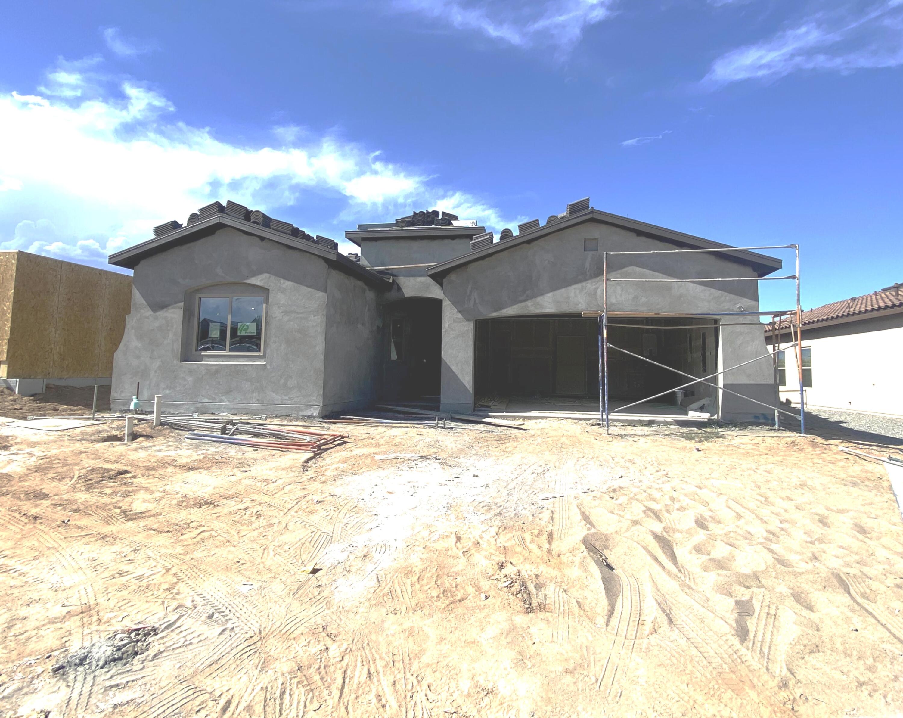 1520 VALLE DE COLORES Road NW - Main Image