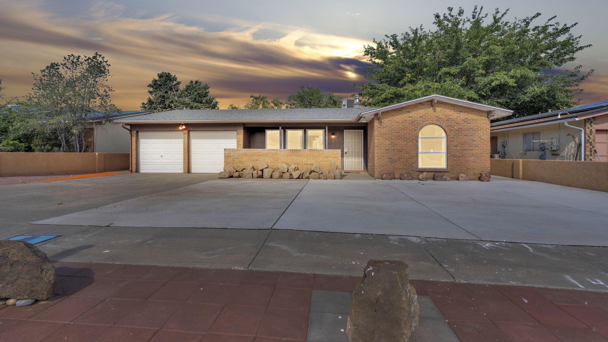 7613 JEMEZ Street NE - Main Image