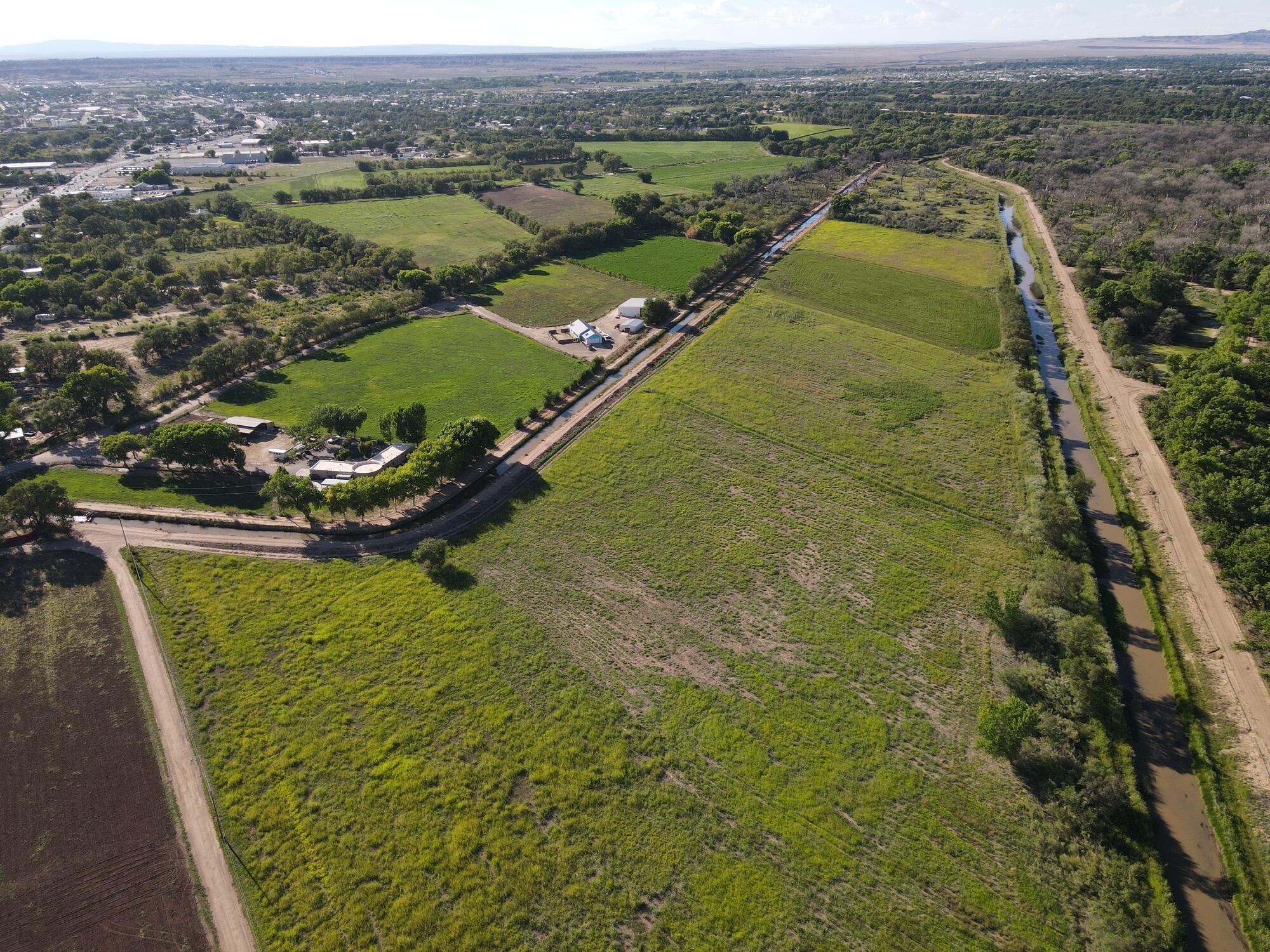 214 STRAWBERRY Lane - Main Image