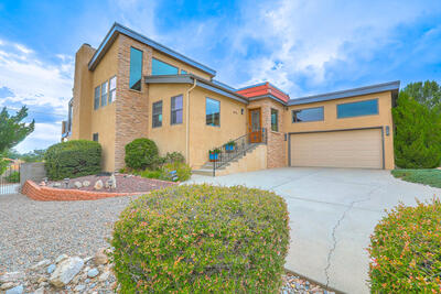 3809 CALLE CASTANO NE, Albuquerque