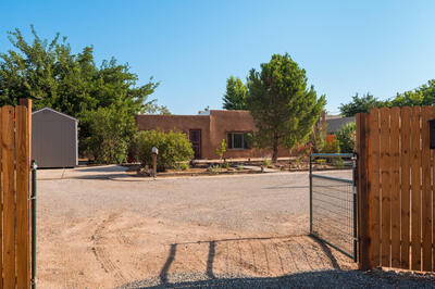 2203 CANDELARIA Road NW, Albuquerque