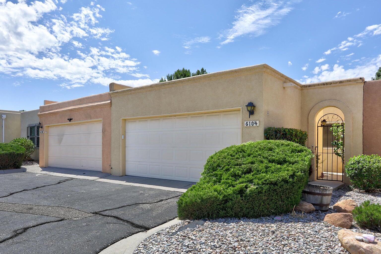 6104 Osuna Road NE - Main Image