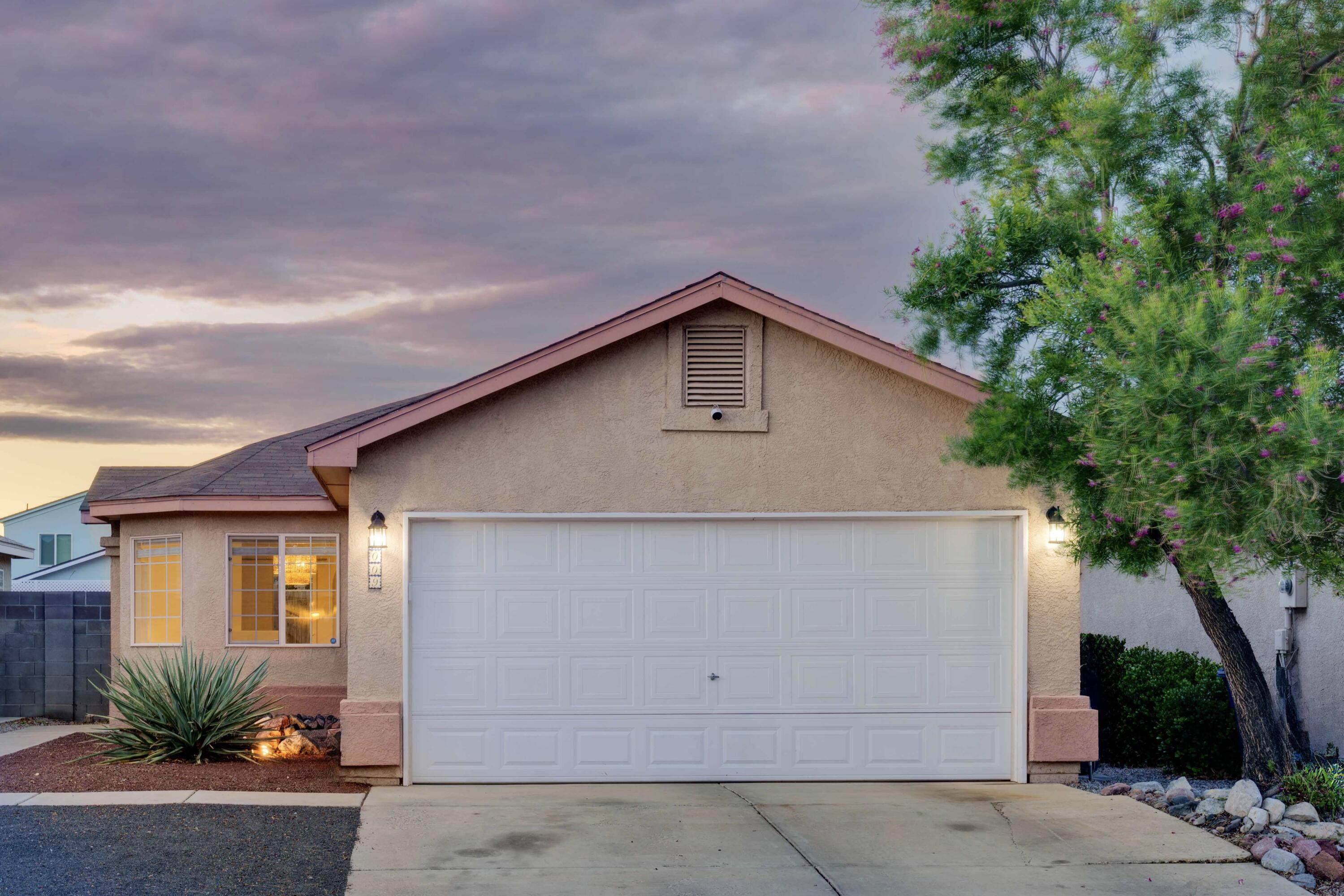 8009 VISTA ESTRELLA Lane SW - Main Image