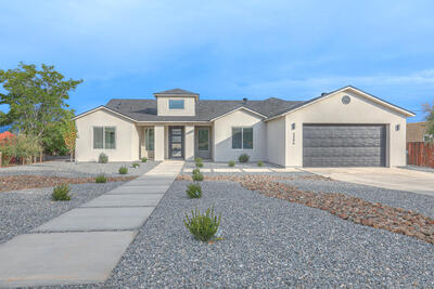 3306 SUE Circle SE, Rio Rancho 