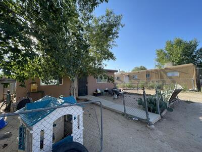 408 TEXAS Street NE, Albuquerque
