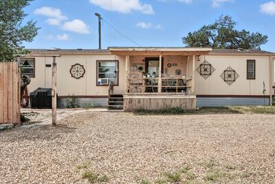 906 W 3RD Street, Mountainair