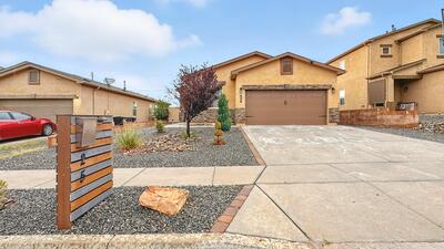 25 VISTA DEL CERRO Drive, Los Lunas